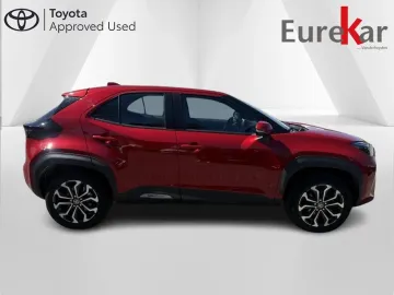 Car image 2