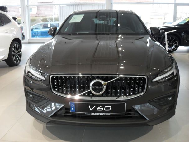 Volvo V60 Cross Country AWD B5 184 kW image number 3