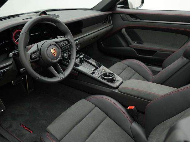 Porsche 992 Carrera GTS Cabrio 353 kW image number 9