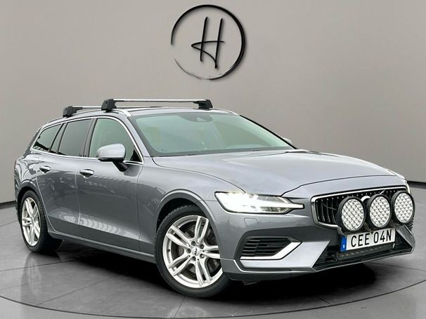 Volvo V60 T6 Recharge AWD 250 kW image number 2