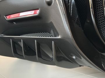 Car image 34