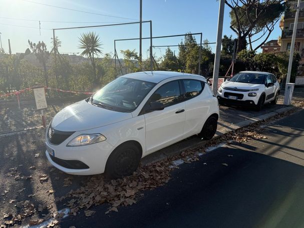 Lancia Ypsilon 51 kW image number 1