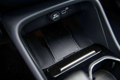 Car image 41