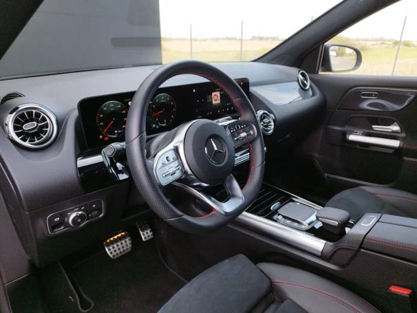 Mercedes-Benz GLA 200 120 kW image number 14