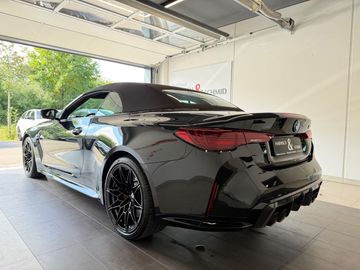 Car image 35