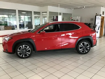 Car image 2