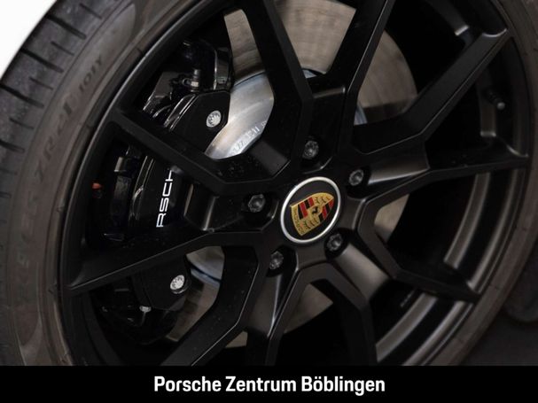 Porsche Taycan GTS 440 kW image number 14