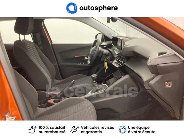 Peugeot 2008 1.2 PureTech 74 kW image number 16