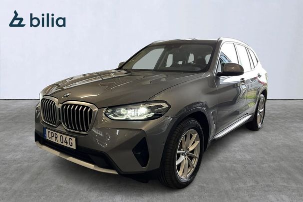 BMW X3 xDrive 141 kW image number 1