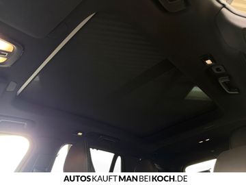 Car image 34