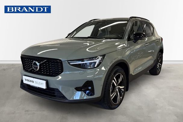 Volvo XC40 B3 Plus Dark 120 kW image number 1