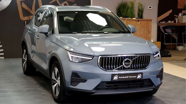 Volvo XC40 Recharge T4 Core 155 kW image number 27