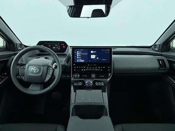 Car image 25