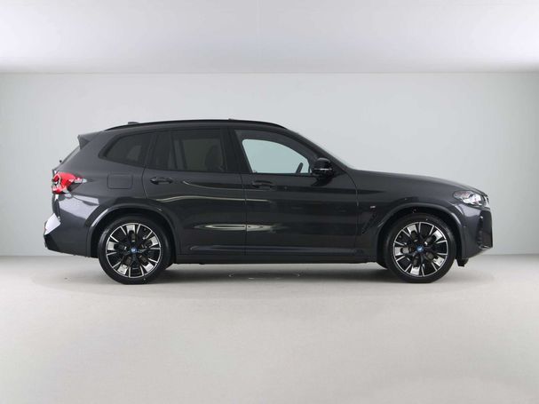 BMW iX3 M Sport 210 kW image number 7