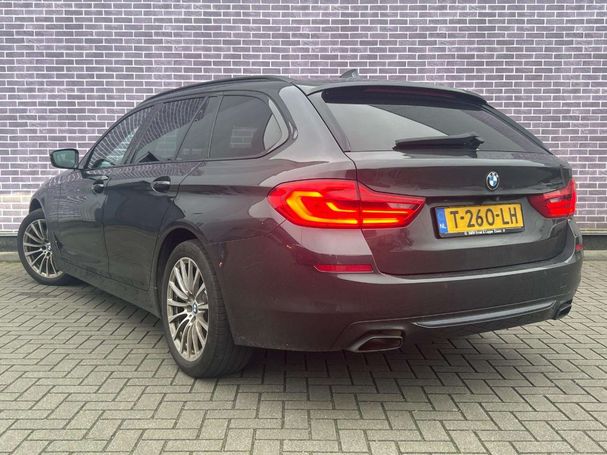 BMW 540i Touring xDrive 250 kW image number 3