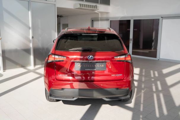 Lexus NX 300 114 kW image number 4