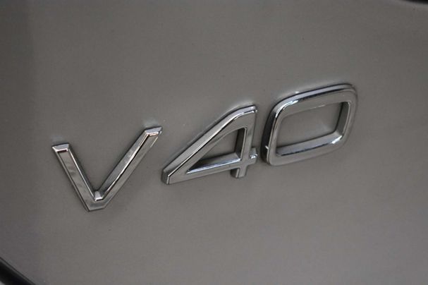 Volvo V40 T2 Inscription 90 kW image number 6