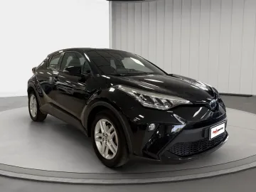 Car image 3