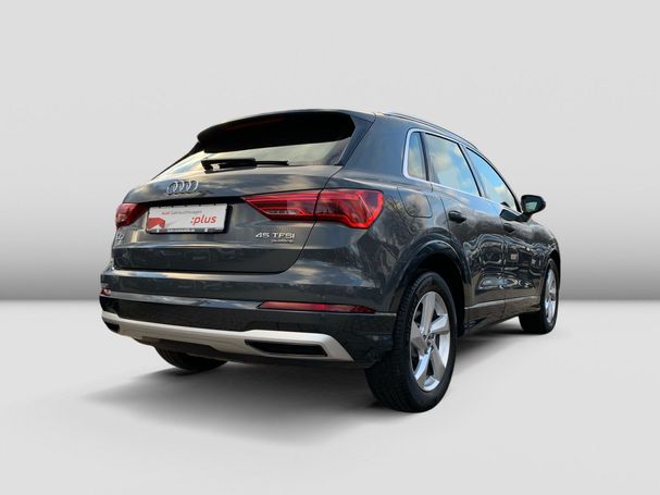 Audi Q3 45 TFSI quattro Advanced 169 kW image number 3