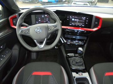 Car image 14