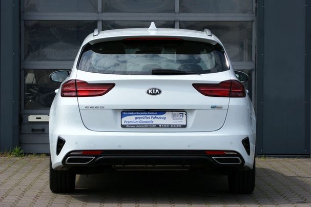 Kia Ceed 1.6 GDI Plug-in Hybrid 104 kW image number 6