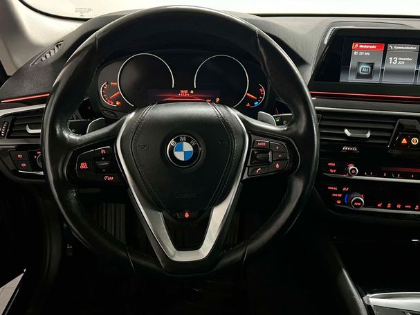 BMW 530d Touring xDrive 196 kW image number 12