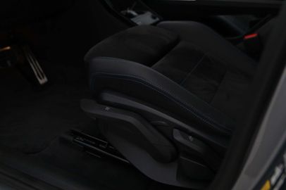 Car image 41