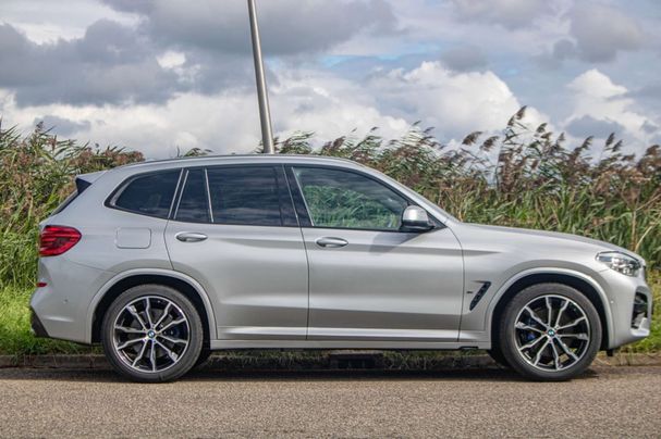 BMW X3 xDrive30e M Sport 215 kW image number 13