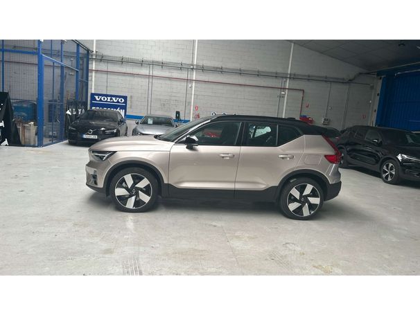 Volvo XC40 Recharge Ultimate 170 kW image number 32