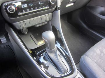 Car image 8