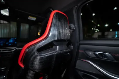 Car image 40