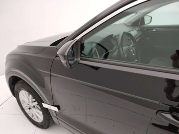 Car image 36