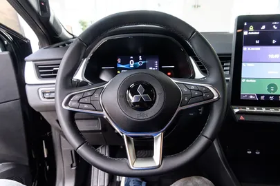 Car image 35