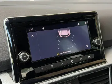 Car image 33