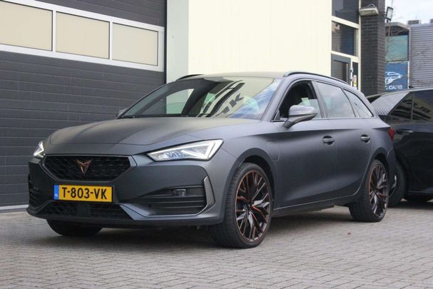 Cupra Leon ST e-Hybrid 180 kW image number 15