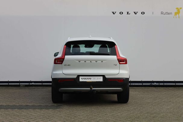 Volvo XC40 T3 120 kW image number 4