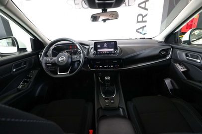 Car image 24