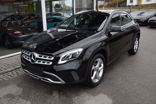 Mercedes-Benz GLA 180 90 kW image number 1