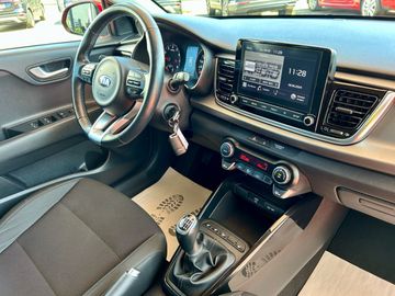 Car image 23