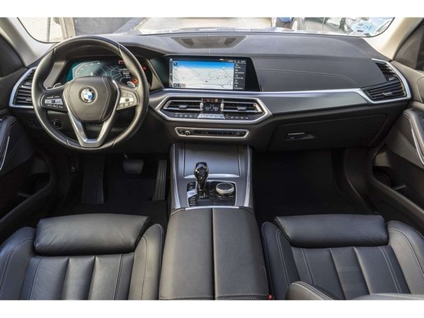 BMW X5 xDrive 195 kW image number 43