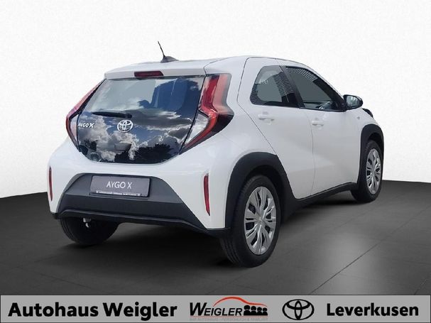 Toyota Aygo X 53 kW image number 3