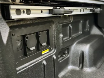 Car image 38