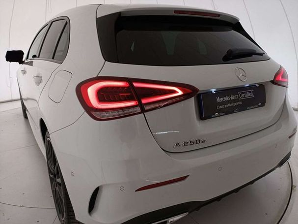 Mercedes-Benz A 250 e PHEV 160 kW image number 12