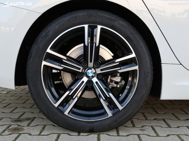 BMW 320d Touring xDrive 140 kW image number 11