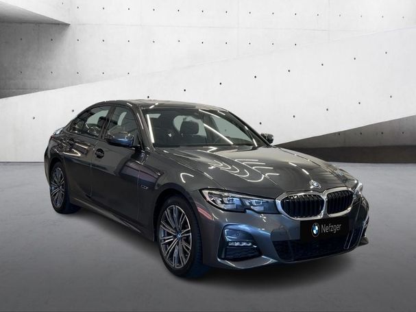 BMW 320 e M Sport 150 kW image number 2