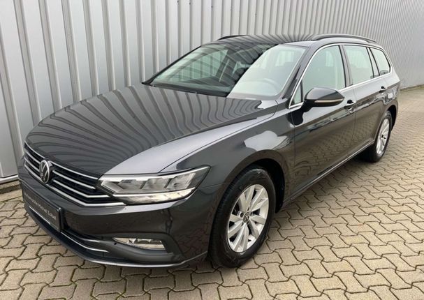 Volkswagen Passat Variant DSG 90 kW image number 1