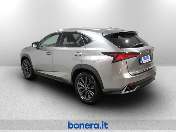 Lexus NX 300 h 145 kW image number 7