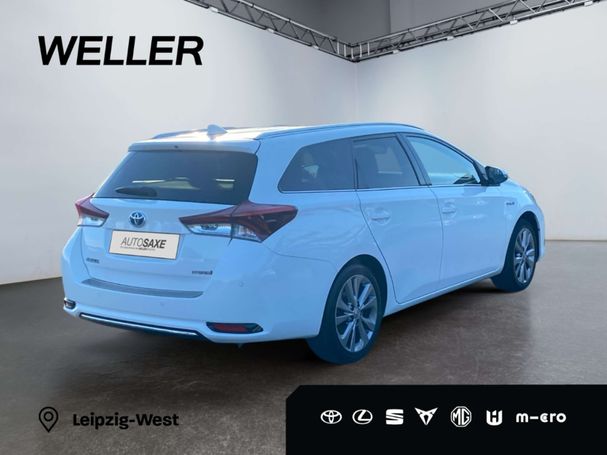 Toyota Auris 1.8 Hybrid Executive 100 kW image number 17