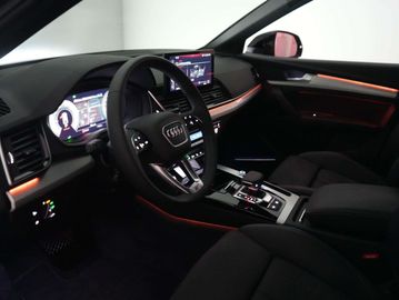 Car image 33