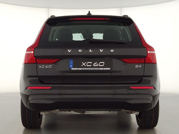 Volvo XC60 B4 Core 145 kW image number 6